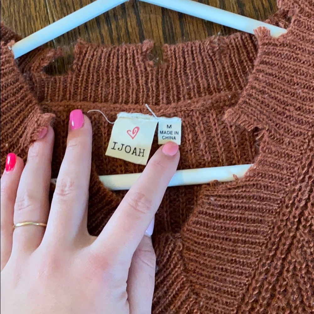 Burnt Orange distressed sweater ♥️🧥 - Picture 4 of 5